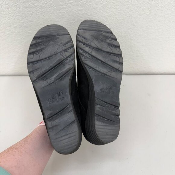 Dansko Cadee Black Nubuck Wedge Ankle Bootie Shoes 1621100200 Womens 41 US 10.5 - Picture 9 of 10